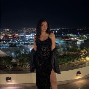 Meet your Posher, Layla